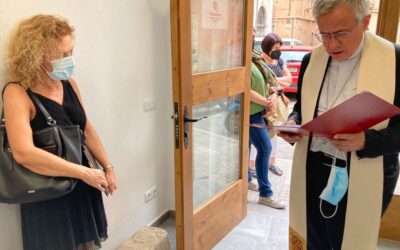 Càritas inaugura a Tarragona un nou servei de dutxes per a les persones sense sostre