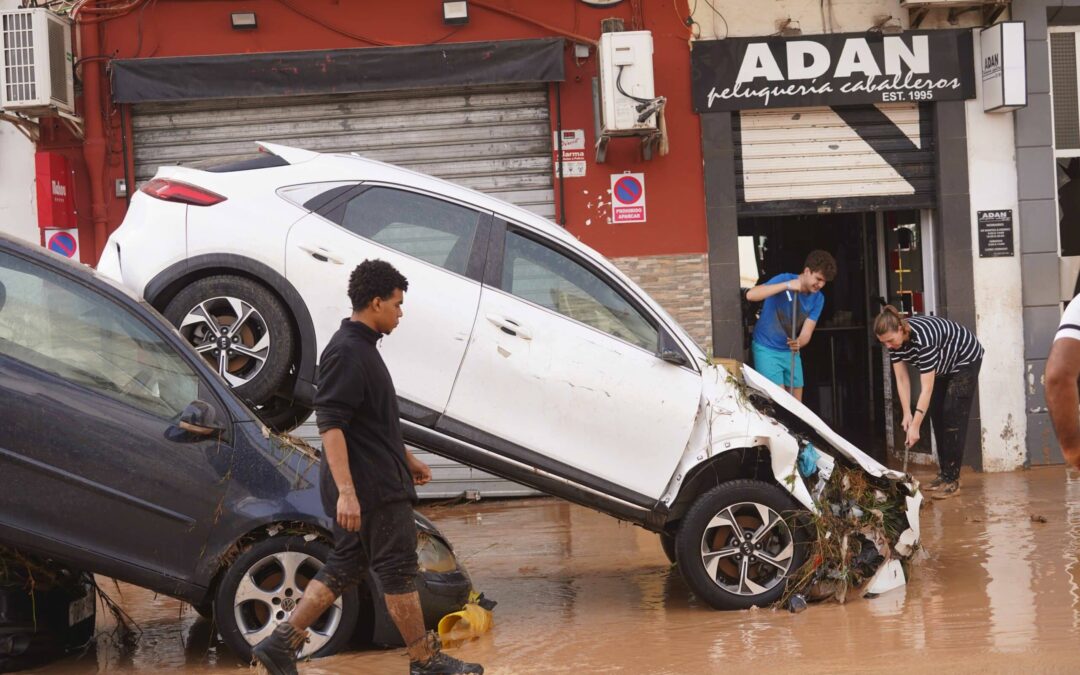 Càritas activa una campanya per a respondre a l’emergència provocada per les greus inundacions a València i Albacete
